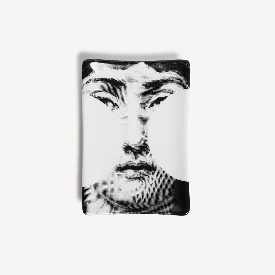 fornasetti-tema-e-variazioni-nr-149-aschenbecher-eckig image 1