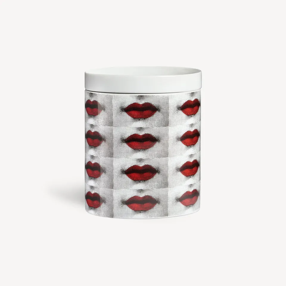 fornasetti-nel-mentre-bocche-duftkerze-frutto-proibito-porzellan image 1