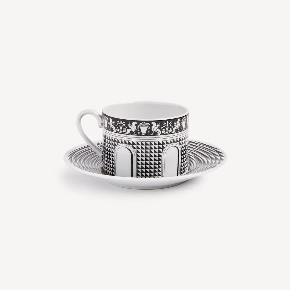 atelier-fornasetti-facciata-quattrocentesca-teetasse-porzellan image 1