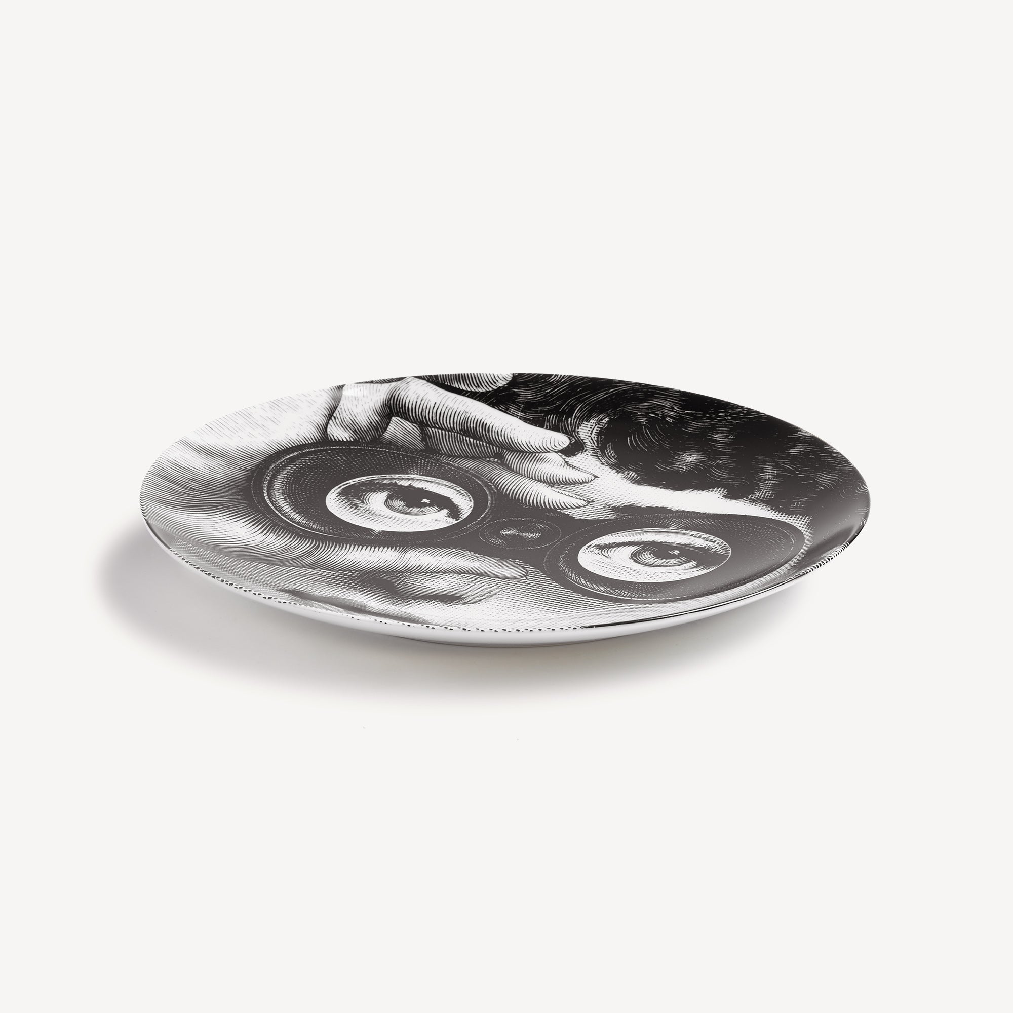 atelier-fornasetti-tema-variazioni-n-286-wandteller image 2