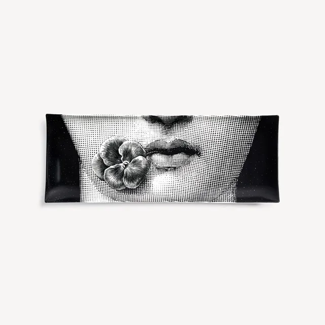 atelier-fornasetti-tema-e-variazioni-n-137-tablett-rechteckig-lina image 1