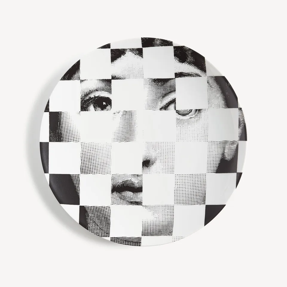 fornasetti-tema-e-variazioni-n-45-wandteller-porzellan image 1