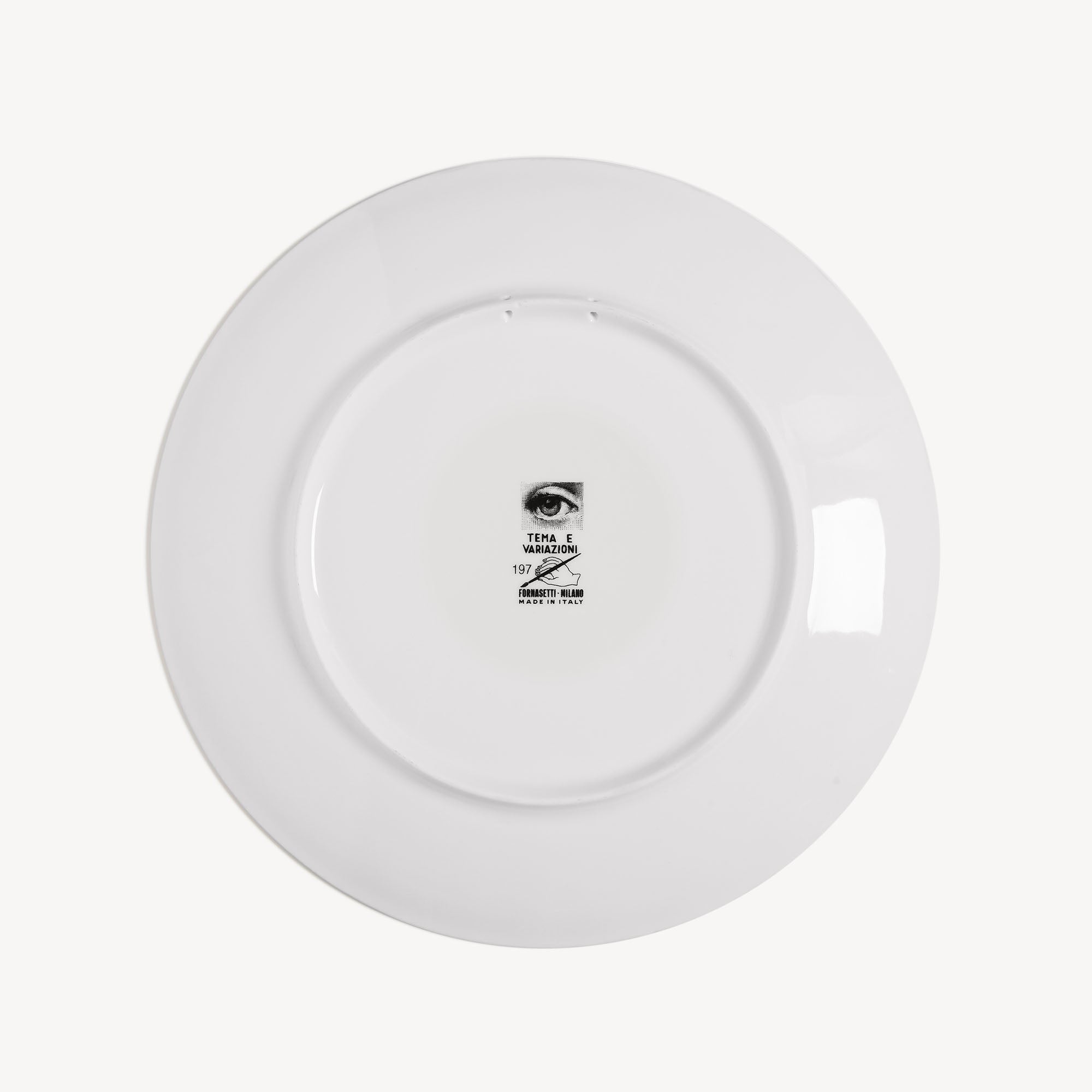 fornasetti-tema-variazioni-n-197-wandteller-porzellan image 3