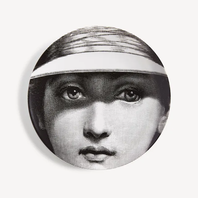 fornasetti-tema-e-variazioni-wandteller-n-123-porzellan-lina-cavalieri image 1