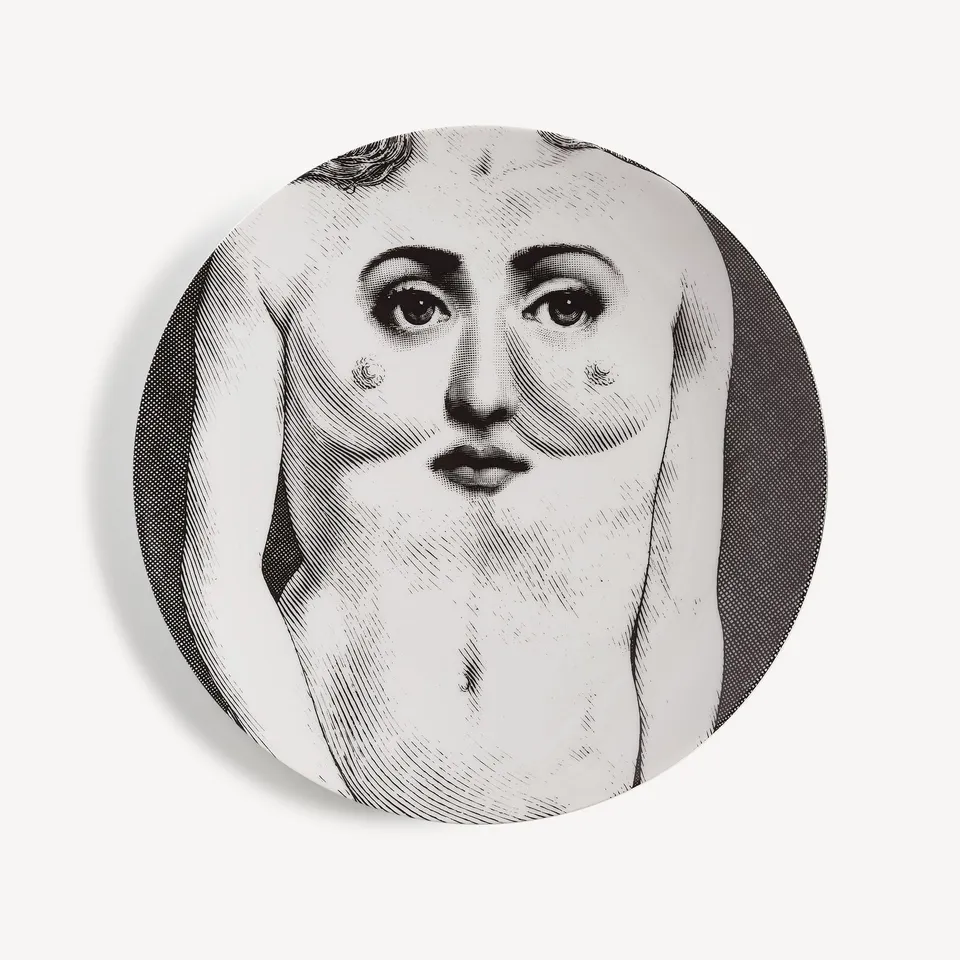 fornasetti-tema-e-variazioni-wandteller-n-301-porzellan-lina-cavalieri image 1