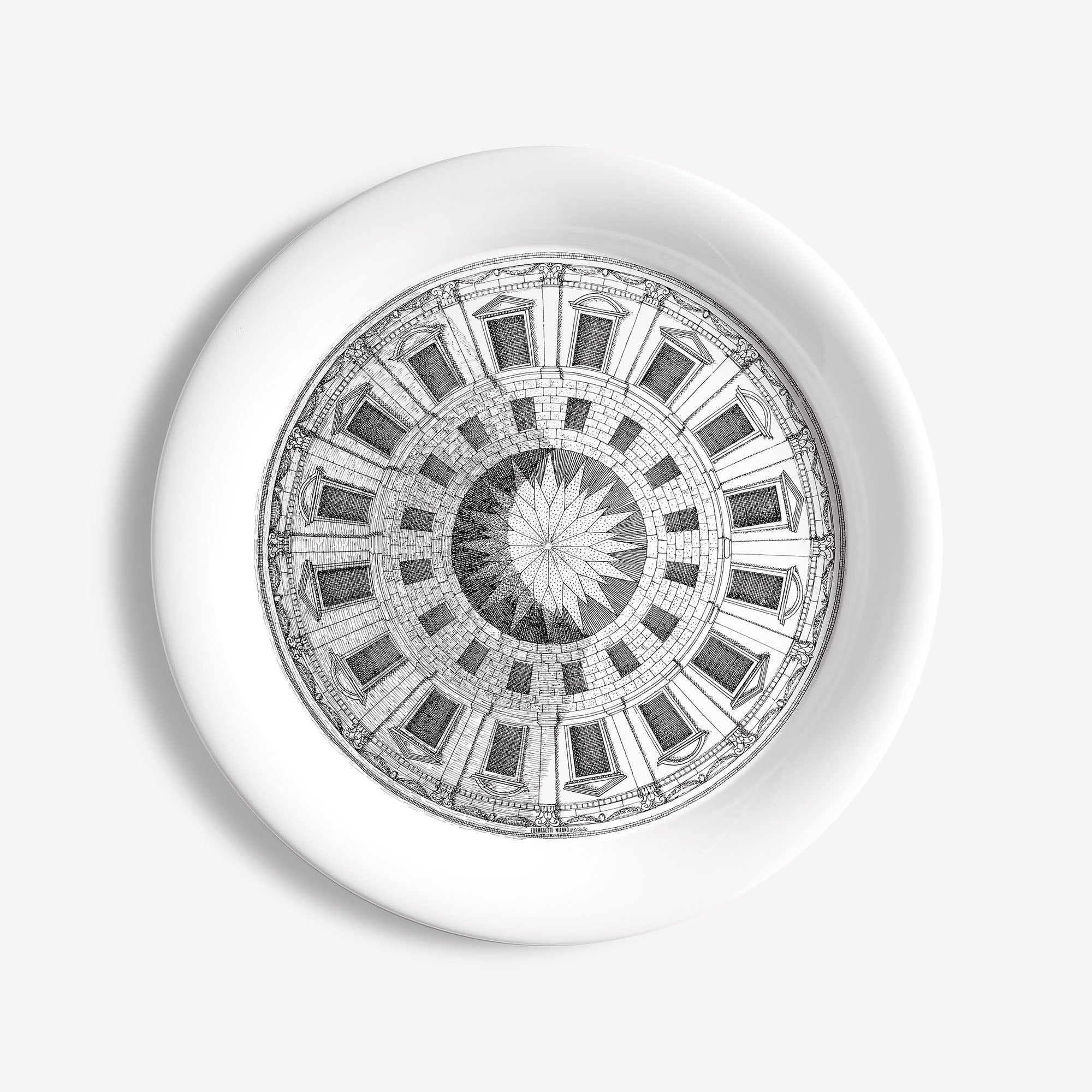 atelier-fornasetti-cortile-tablett-rund-handdekoriert image 1