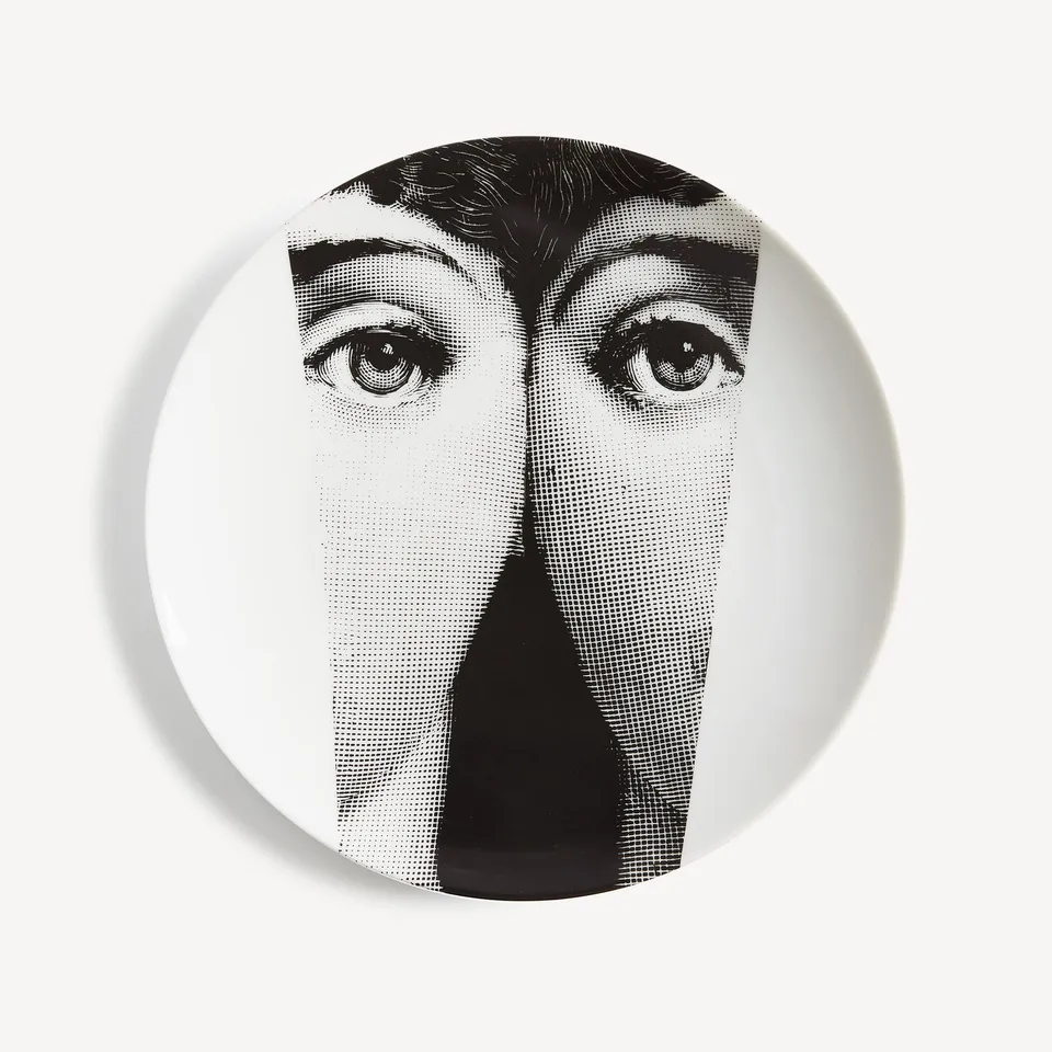atelier-fornasetti-tema-e-variazioni-wandteller-n-13-porzellan-2 image 1