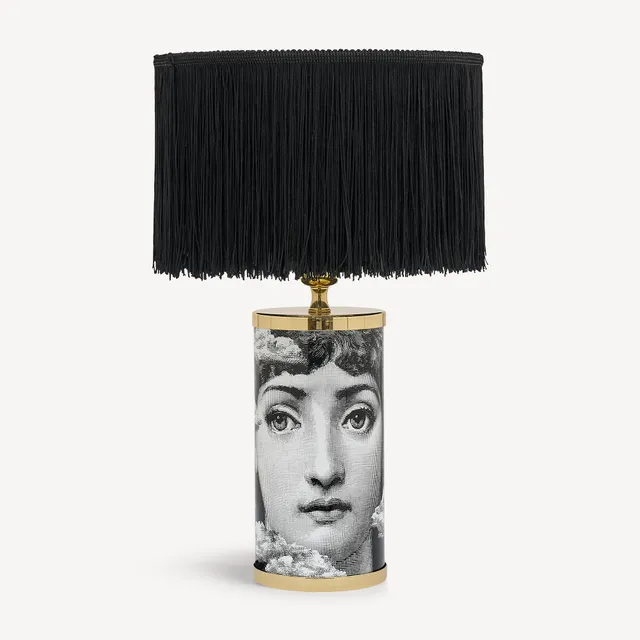 atelier-fornasetti-lampenschirm-zylindrisch-fransen-schwarz-klein image 1