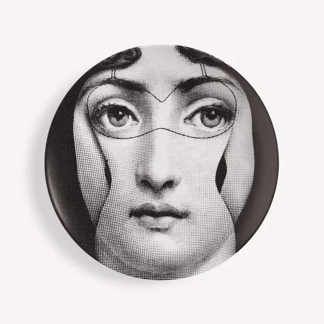 fornasetti-tema-e-variazioni-wandteller-n-138-gesicht image 1