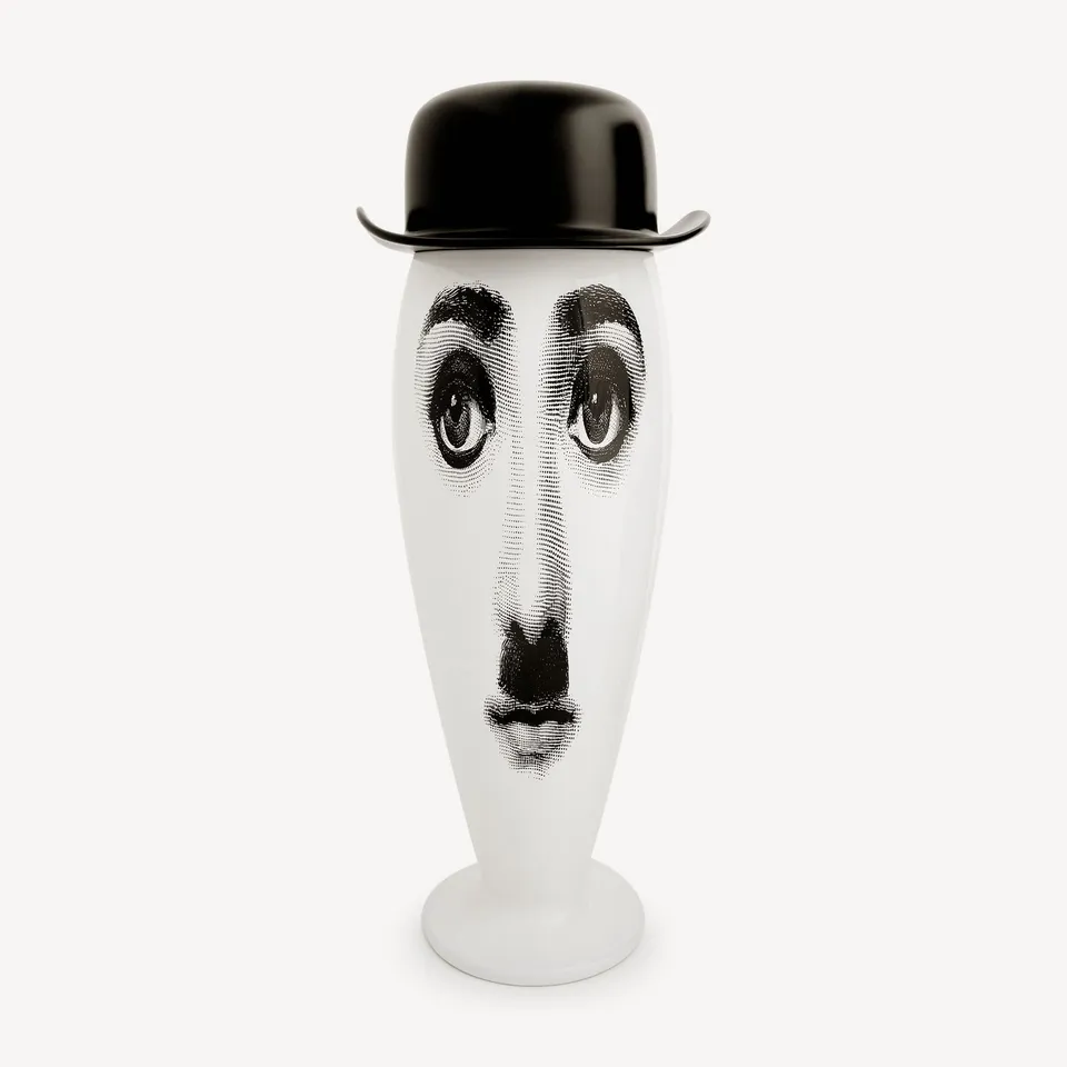 atelier-fornasetti-smilzo-charlot-vase-lina-gesicht image 1