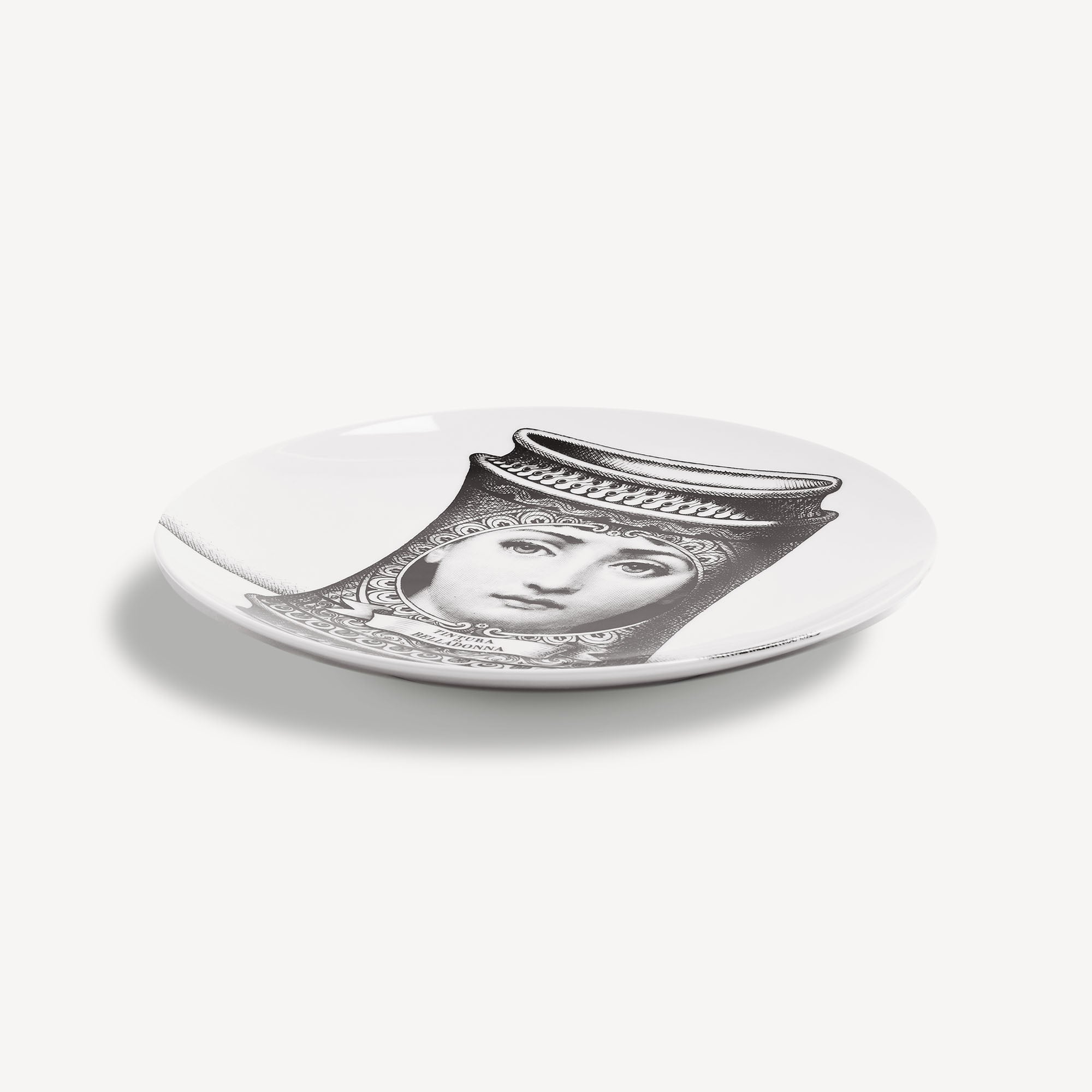 fornasetti-tema-e-variazioni-wandteller-n-231-porzellan-gesicht image 2
