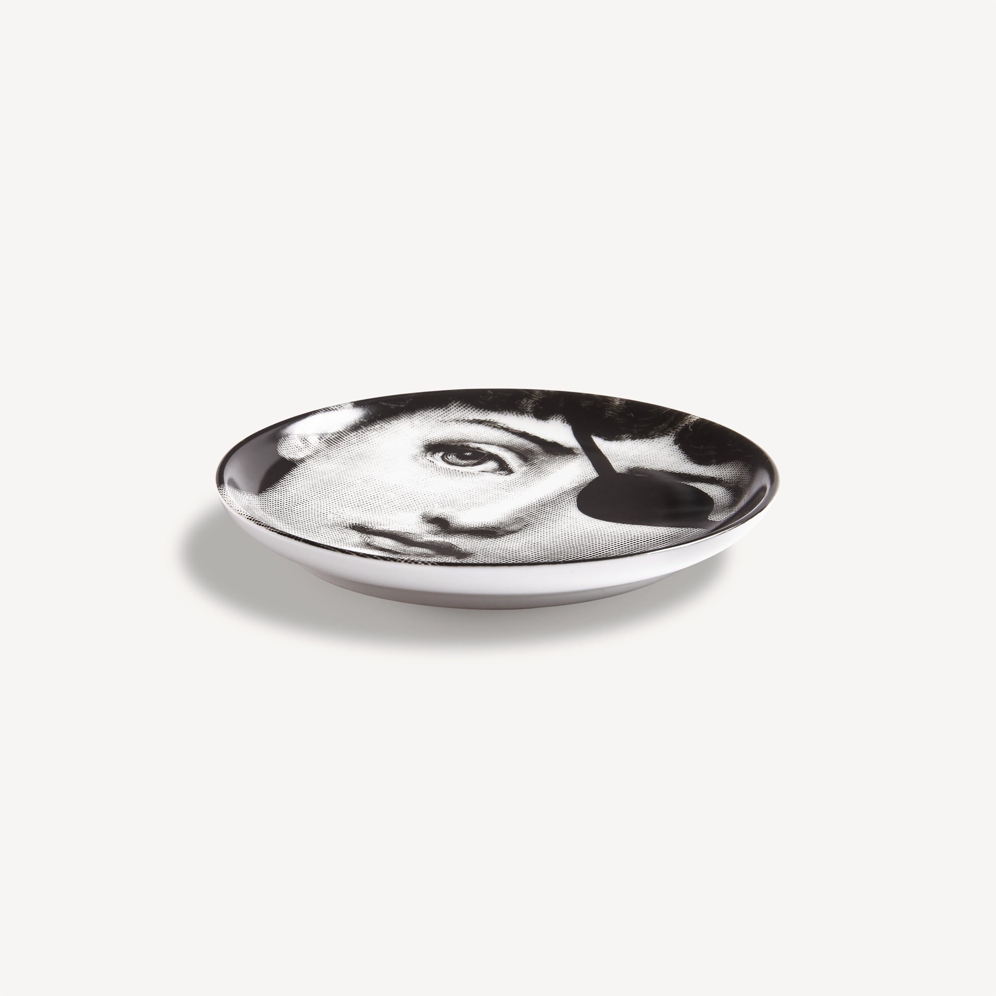 fornasetti-tema-e-variazioni-n-8-schale-rund-gesicht image 2
