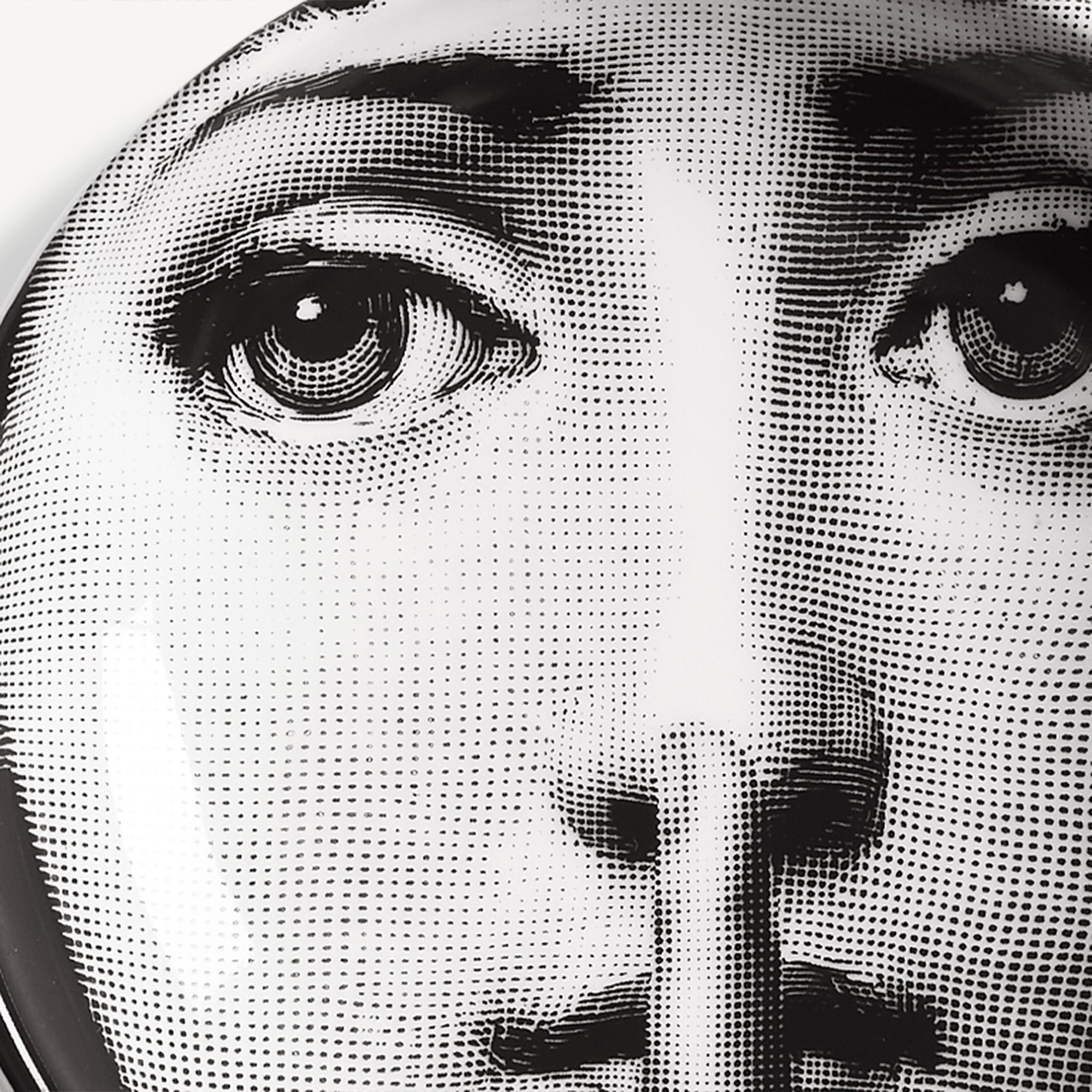 atelier-fornasetti-tema-e-variazioni-aschenbecher-n-334-porzellan image 4