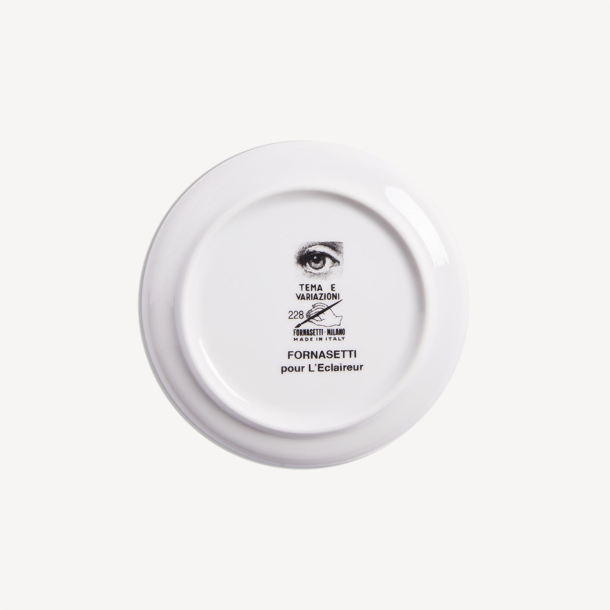 atelier-fornasetti-tema-e-variazioni-schale-n-228-rund image 3