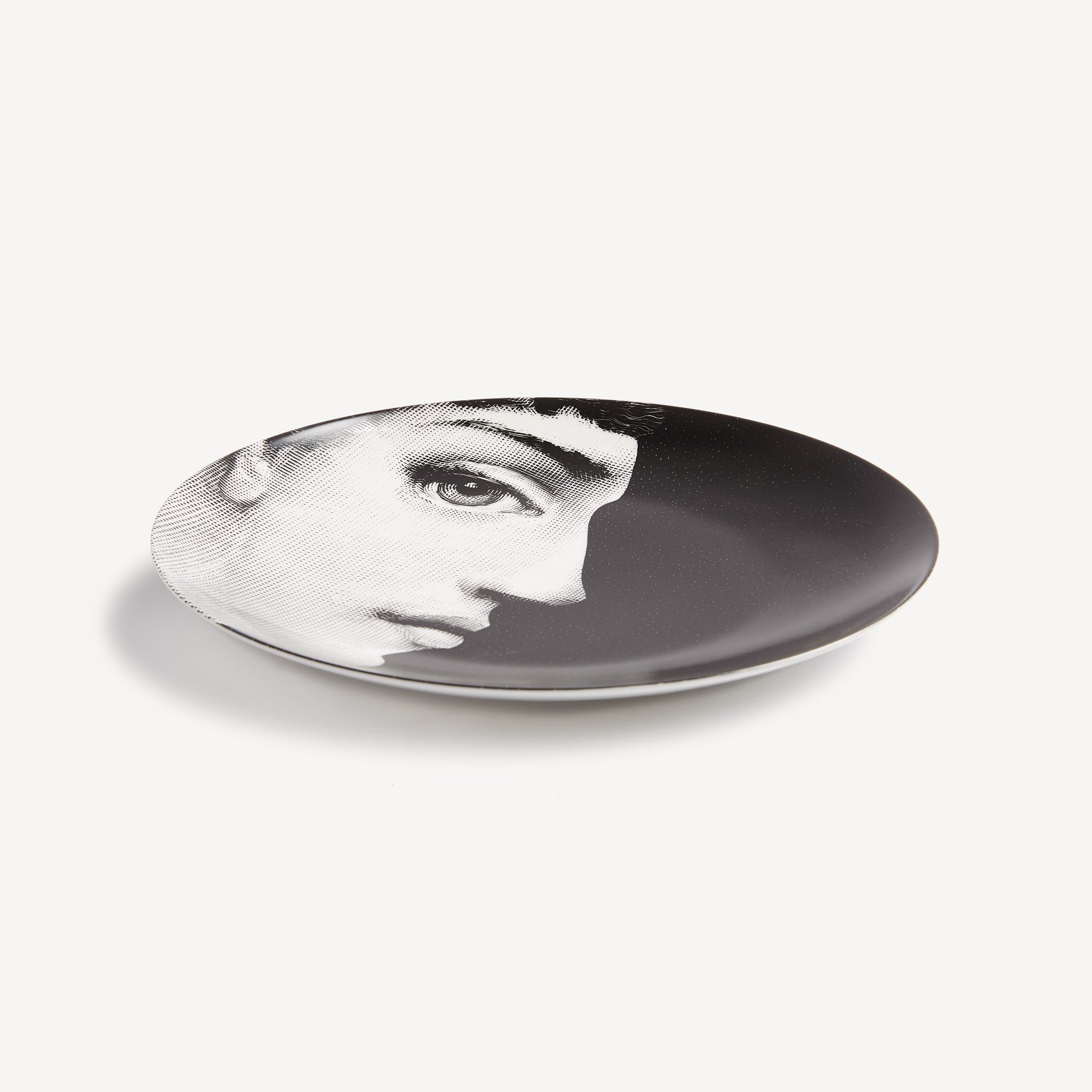 fornasetti-tema-e-variazioni-n-114-wandteller-porzellan image 2