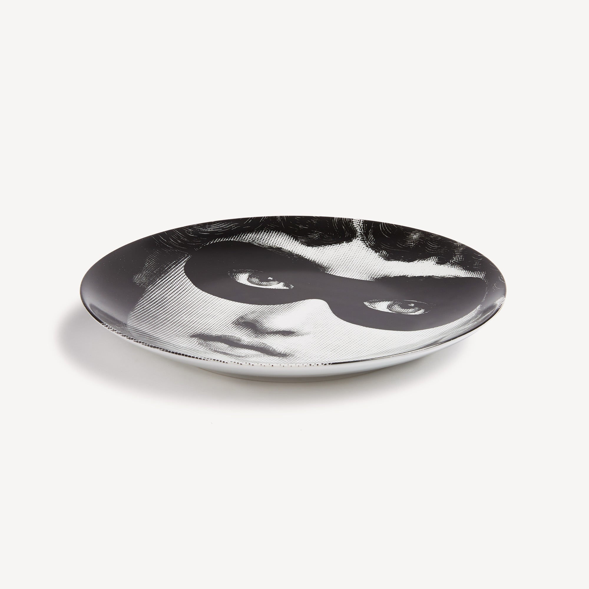 atelier-fornasetti-tema-e-variazioni-n-22-wandteller-porzellan image 2