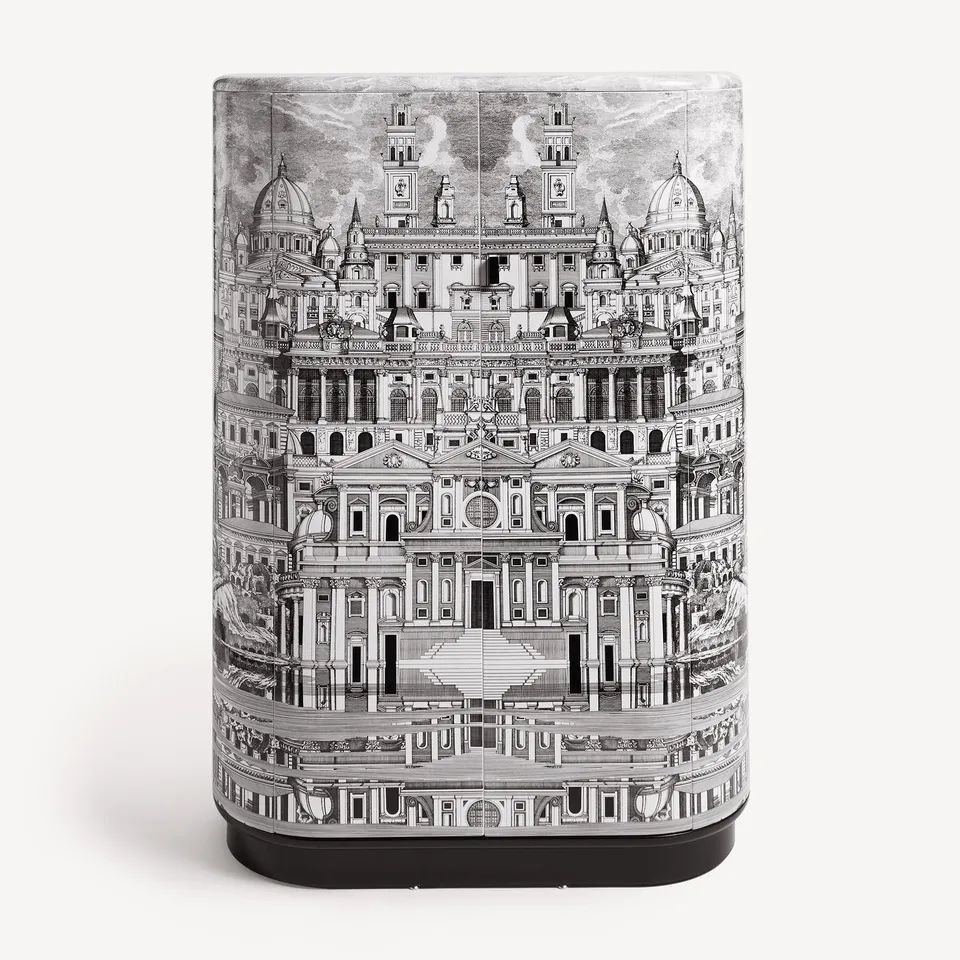 atelier-fornasetti-citt-che-si-rispecchia-schrank-gebogen-stadt image 1