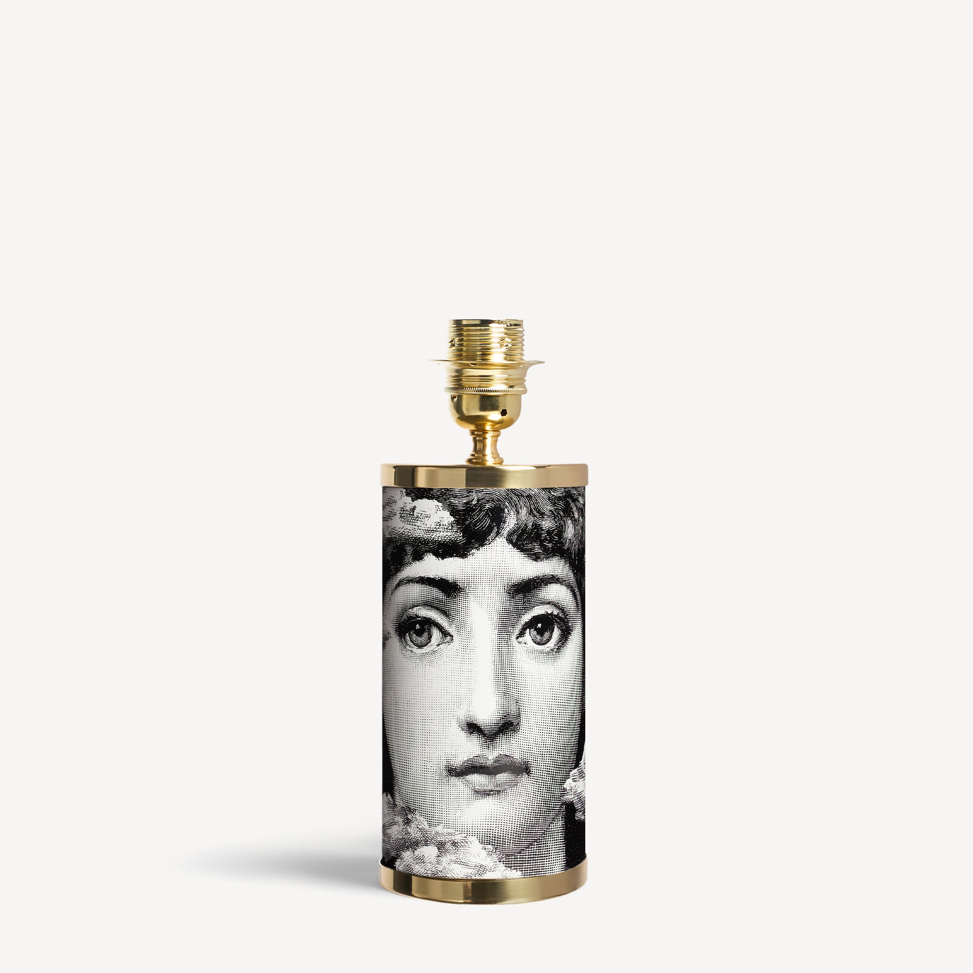 fornasetti-tra-le-nuvole-nachttischlampe-wolkenmotiv image 1