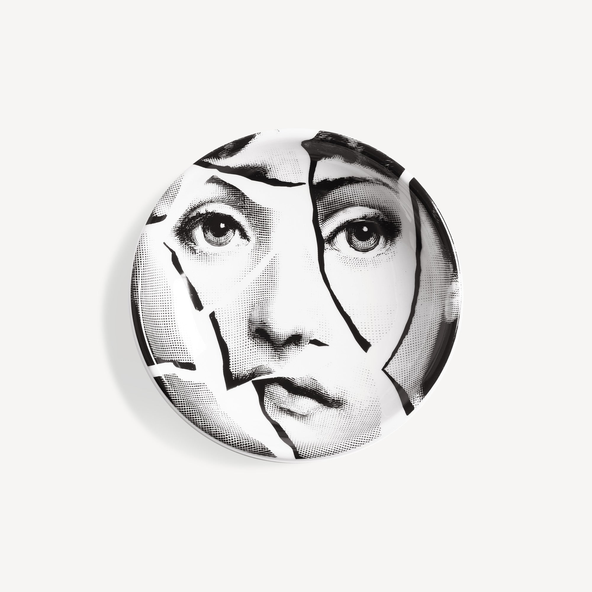 fornasetti-tema-e-variazioni-n-2-aschenbecher image 1