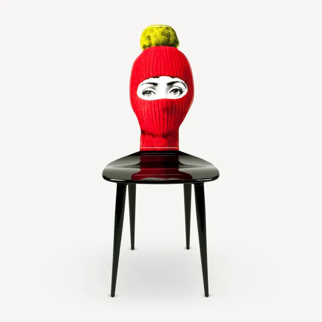fornasetti-lux-gstaad-stuhl-holzbeine-tema-e-variazioni image 1