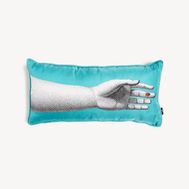 atelier-fornasetti-mano-kissen-seide-rechteckig-handmotiv image 1