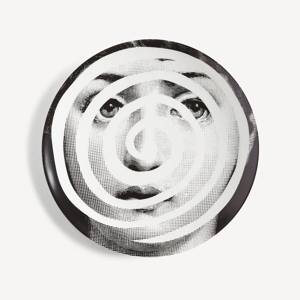 fornasetti-tema-e-variazioni-n-18-wandteller-porzellan image 1