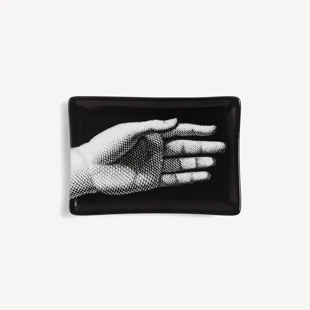 fornasetti-mano-aschenbecher-eckig-porzellan image 1