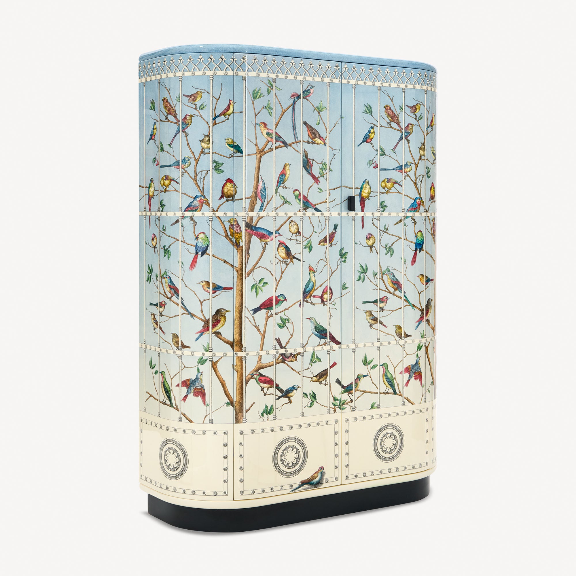 fornasetti-uccelli-curved-cabinet-schrank-vogelmotiv image 3