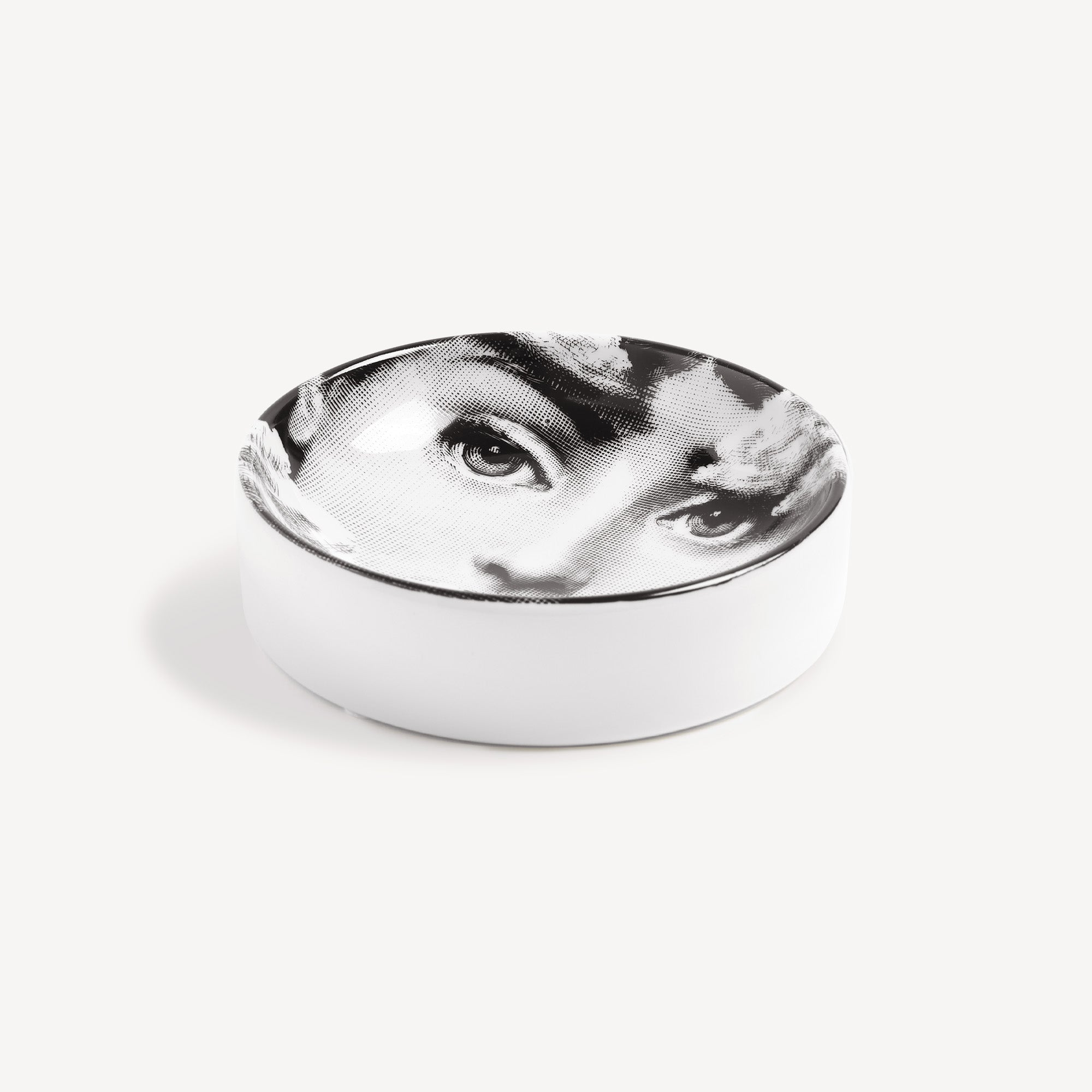 fornasetti-tema-e-variazioni-n-139-aschenbecher-porzellan image 2