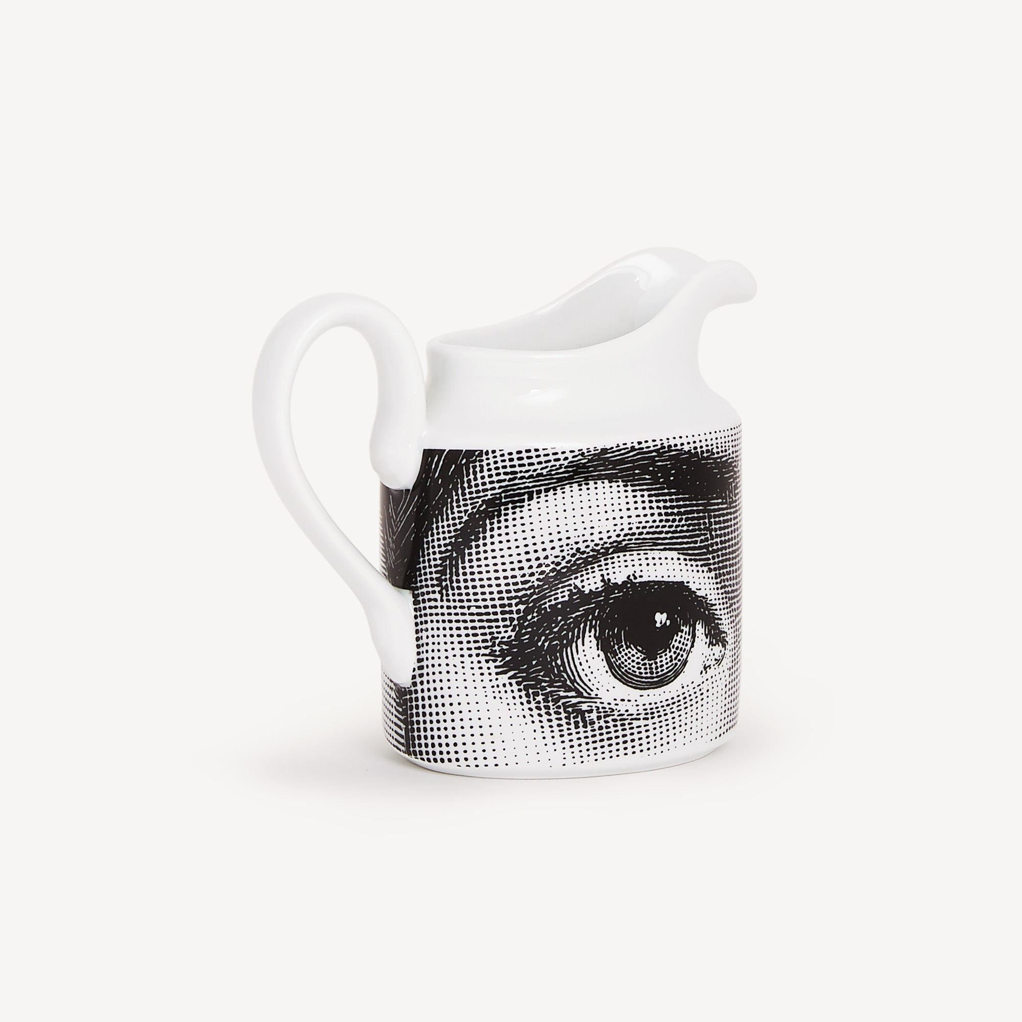 atelier-fornasetti-tema-e-variazioni-milchk-nnchen-porzellan-auge image 3