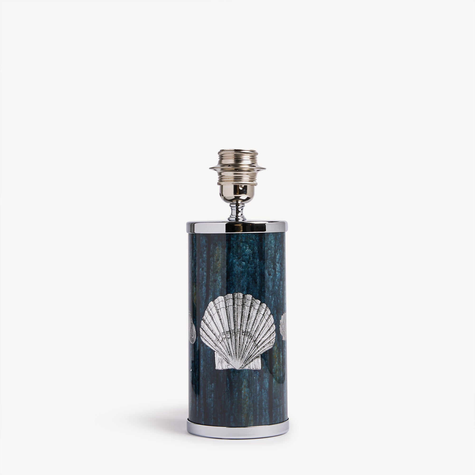 fornasetti-giro-di-conchiglie-tischlampe-klein-muschel image 1
