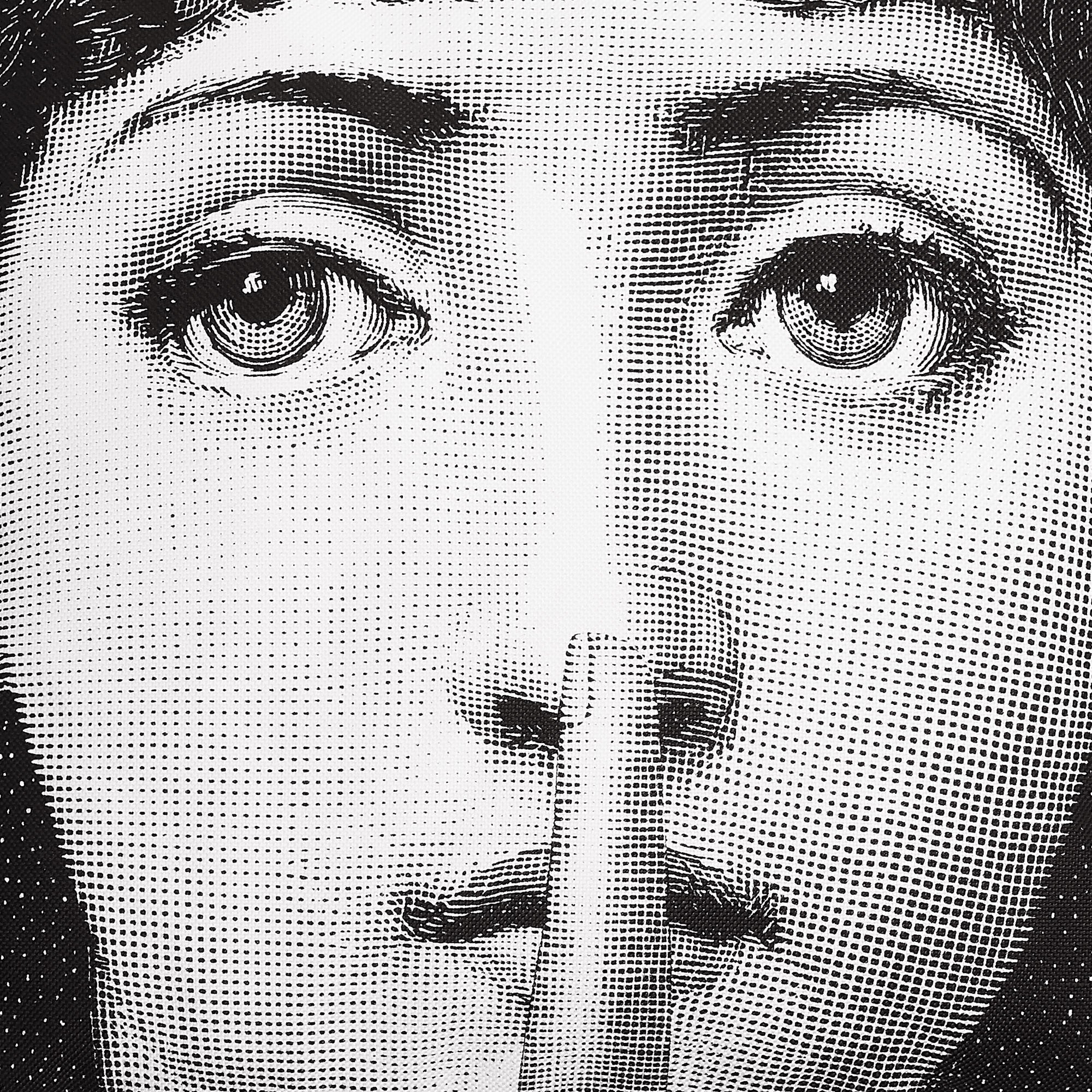 atelier-fornasetti-silenzio-kissen-tema-e-variazioni image 4