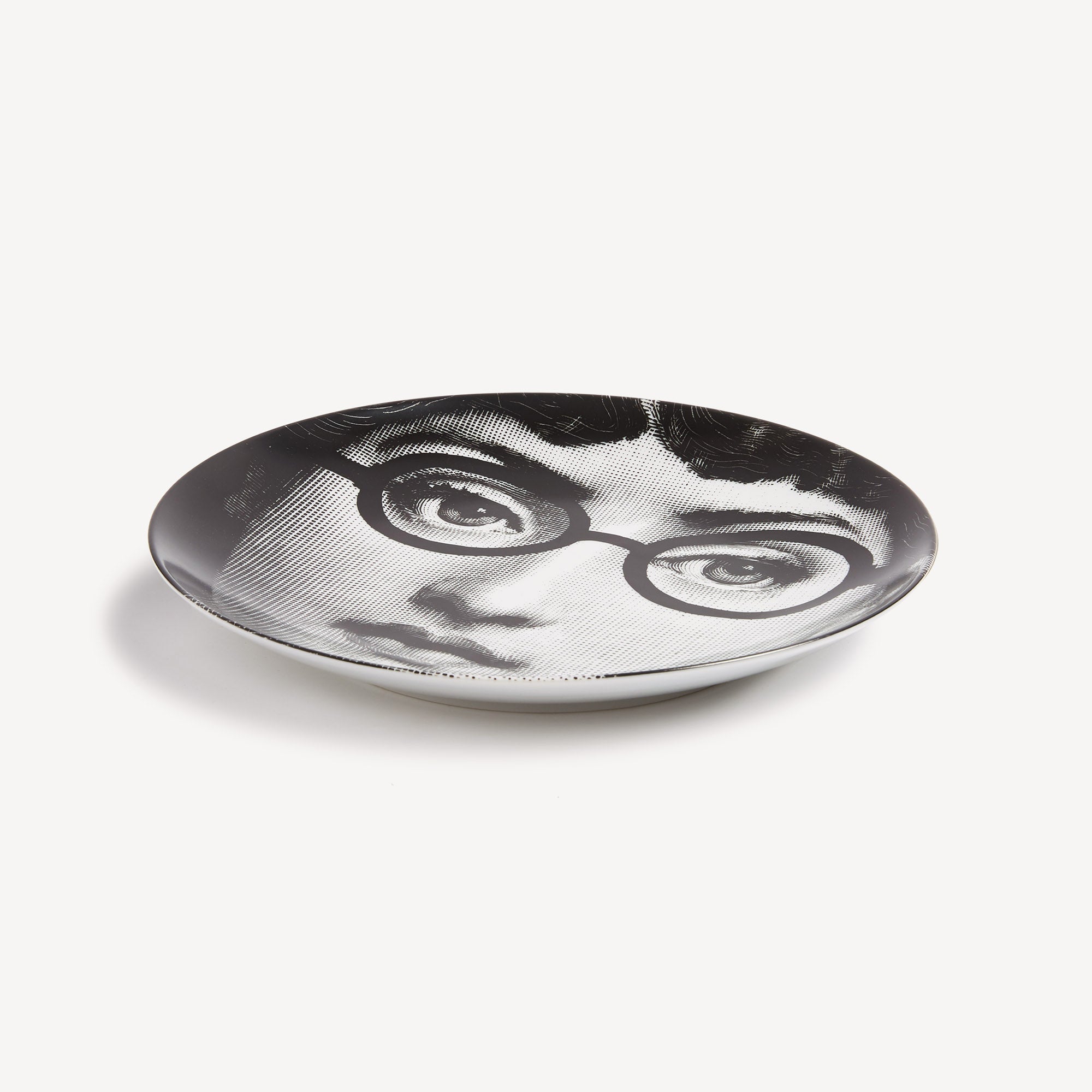 atelier-fornasetti-tema-e-variazioni-wandteller-n-26-porzellan image 2
