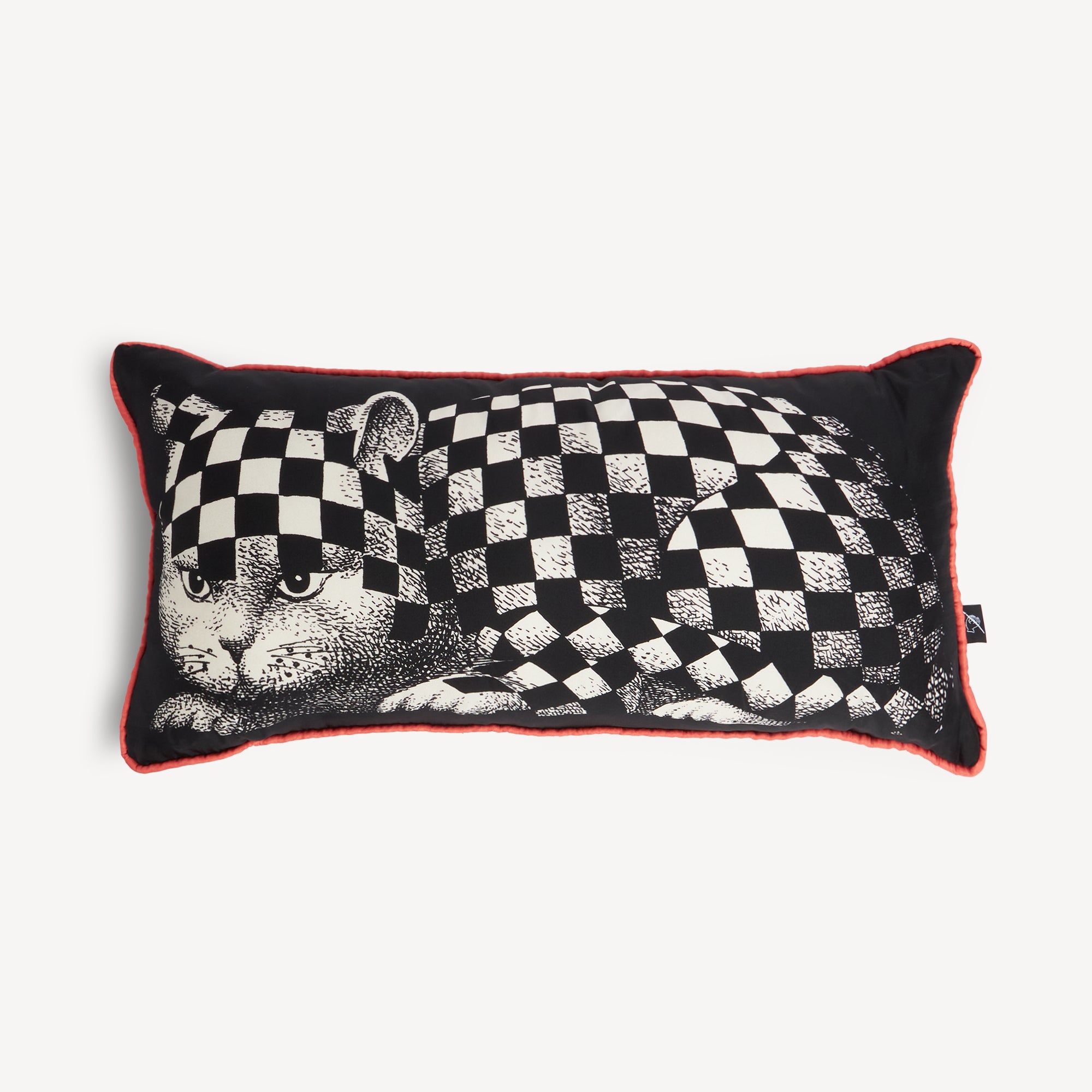 fornasetti-high-fidelity-kissen-seide-rechteckig-katze-rot image 1