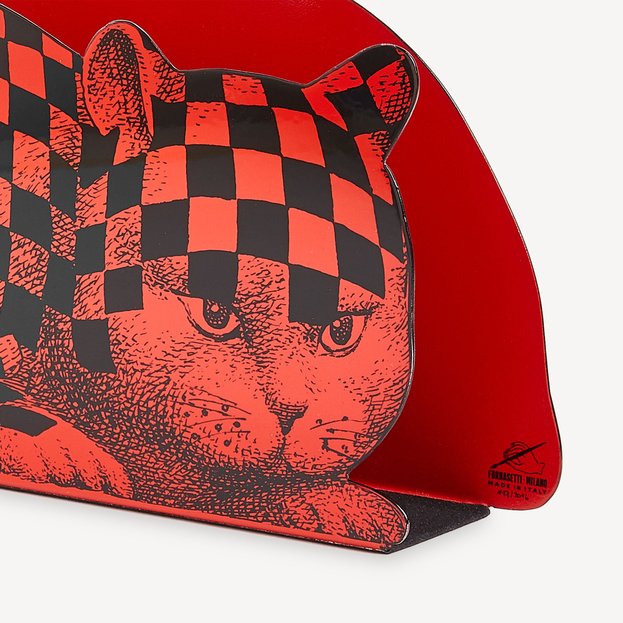 fornasetti-high-fidelity-zeitschriftenst-nder-metall-katzen image 3