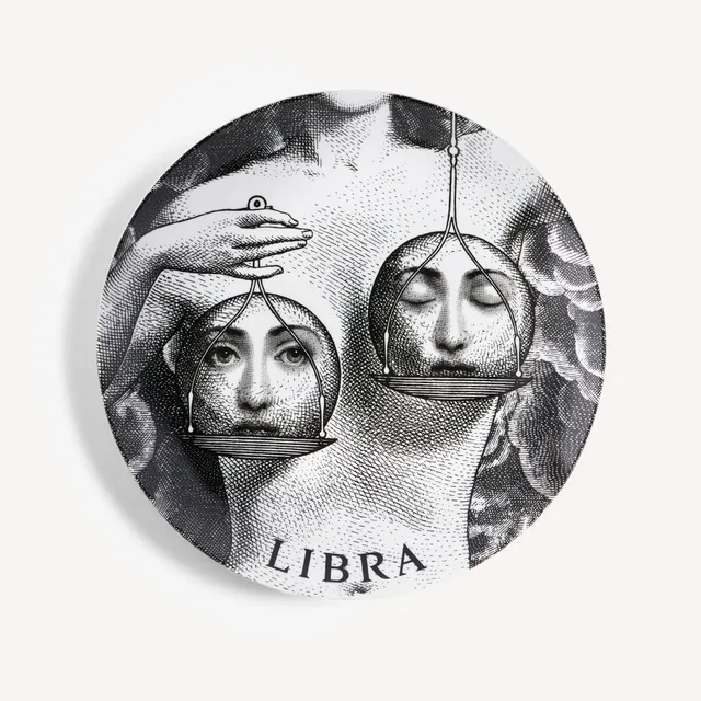 fornasetti-tema-e-variazioni-zodiaco-libra-n-354-wandteller image 1