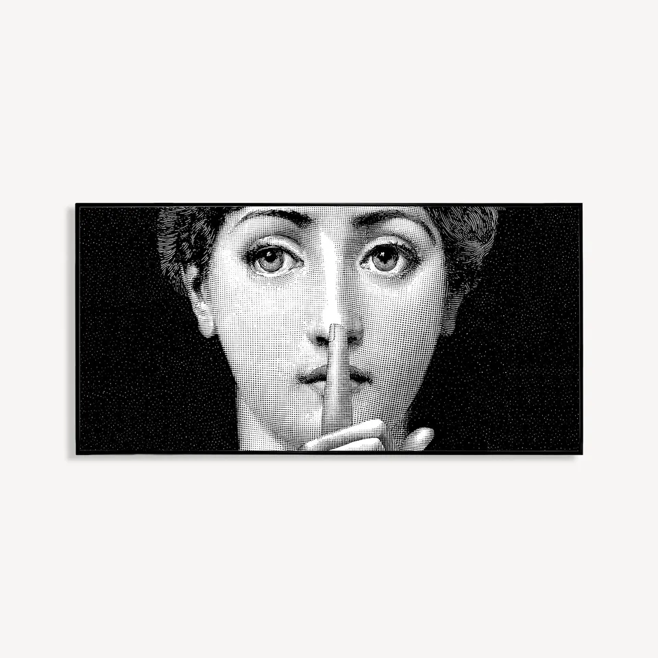 fornasetti-silenzio-wandpaneel-holz-lina-cavalieri image 1
