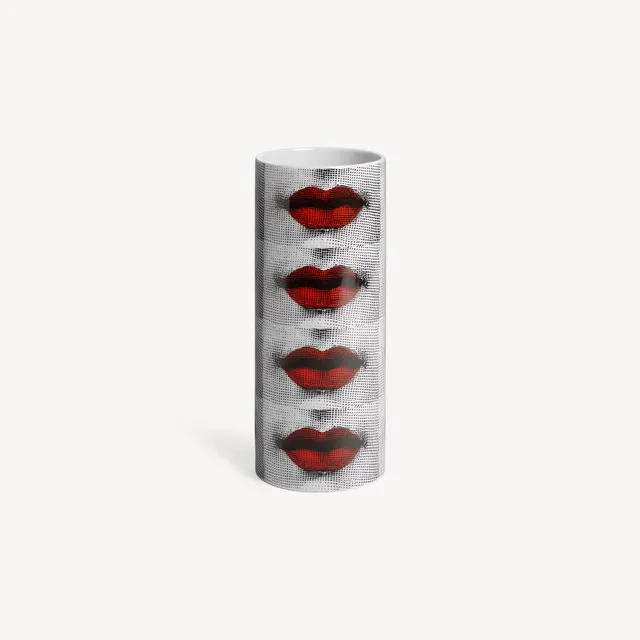 atelier-fornasetti-bocche-vase-klein-mund-motiv-bunt image 1