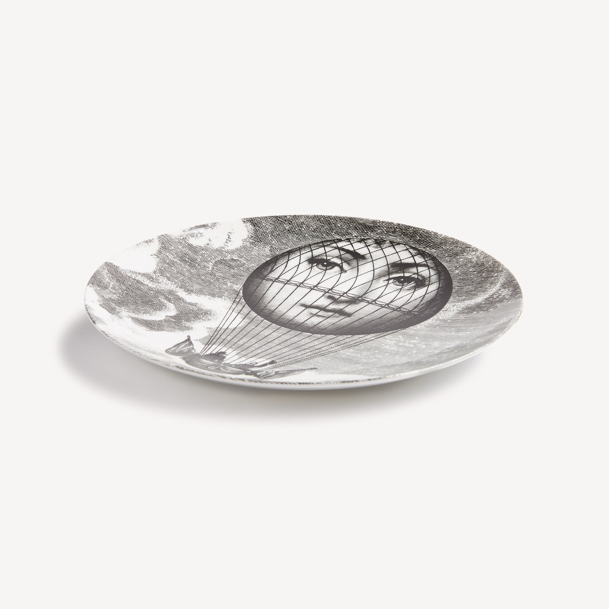 atelier-fornasetti-tema-e-variazioni-n-93-wandteller-porzellan image 2
