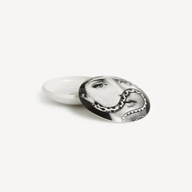fornasetti-tema-e-variazioni-dose-rund-n-383-porzellan image 1