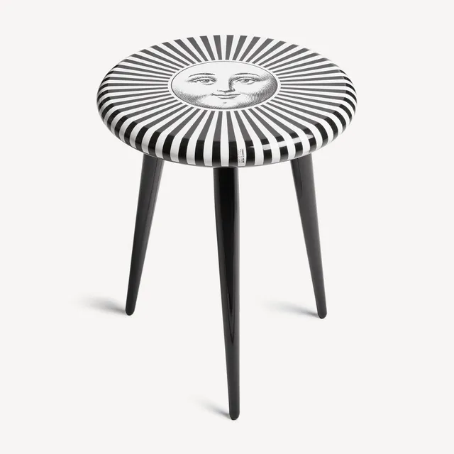 fornasetti-sole-raggiante-hocker-sonne-gold-holz image 1