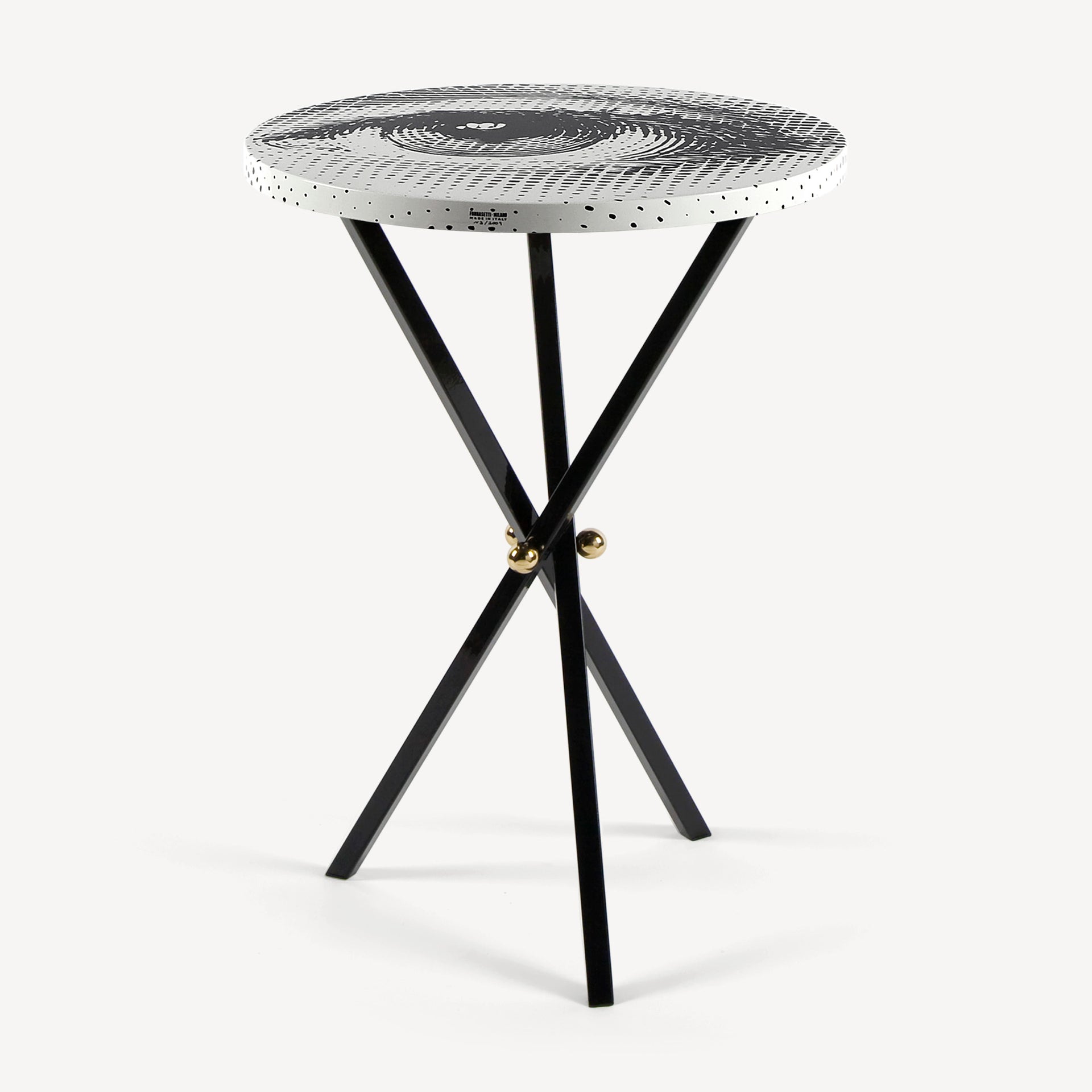 atelier-fornasetti-occhio-couchtisch-holz-tema-e-variazioni image 1