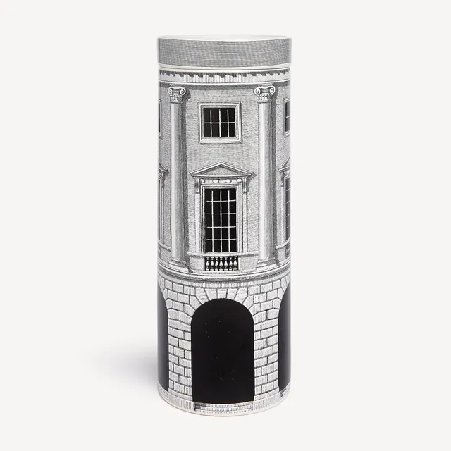 atelier-fornasetti-nel-mentre-duftkerze-architettura-immaginazione image 1