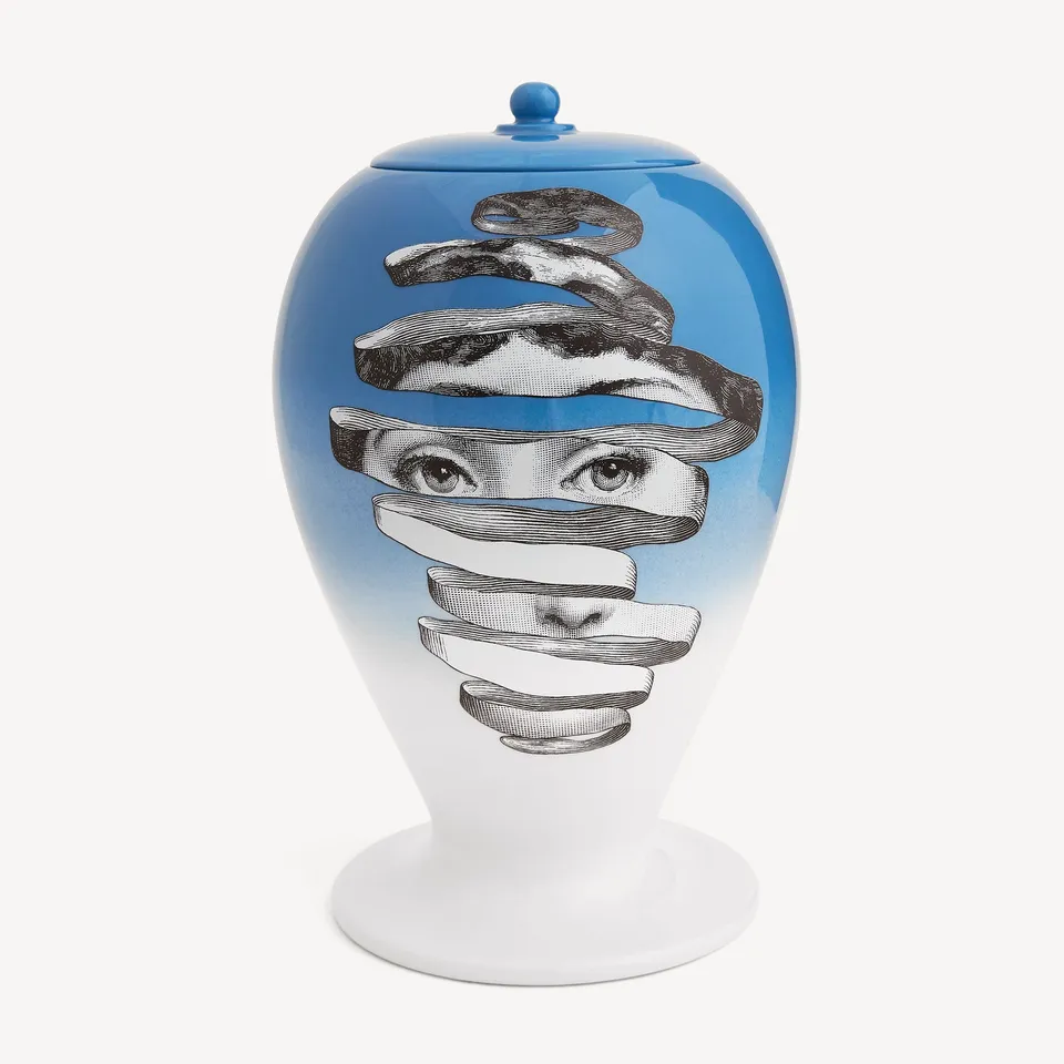 atelier-fornasetti-melafisico-vase-keramik-handbemalt image 1
