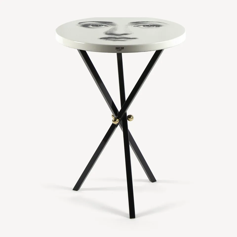 fornasetti-tema-e-variazioni-n-6-couchtisch-holz-gesicht-2 image 1