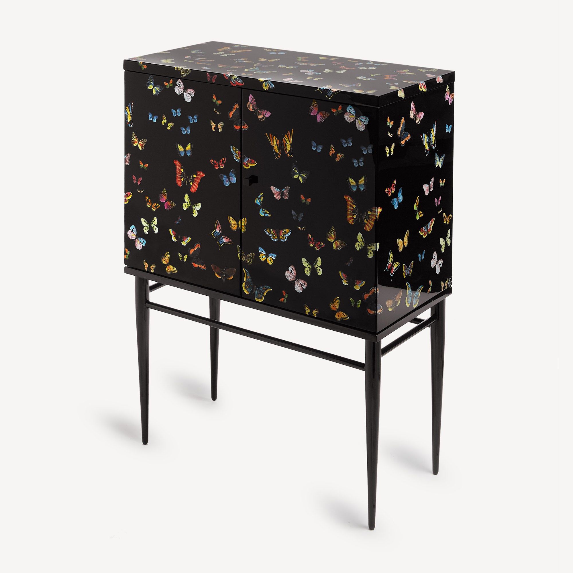 fornasetti-furniture-sideboard-farfalle-schmetterling image 2