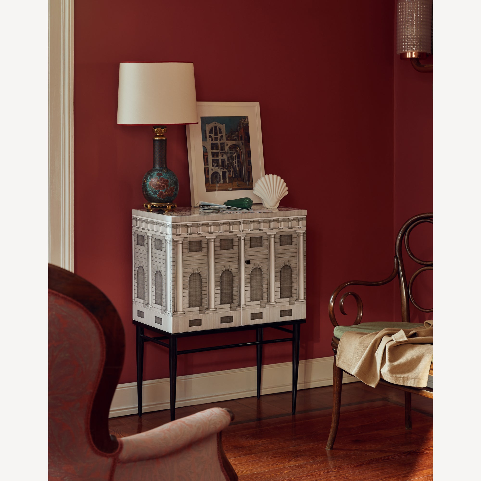 fornasetti-architettura-sideboard-klein-holz-handlackiert image 6