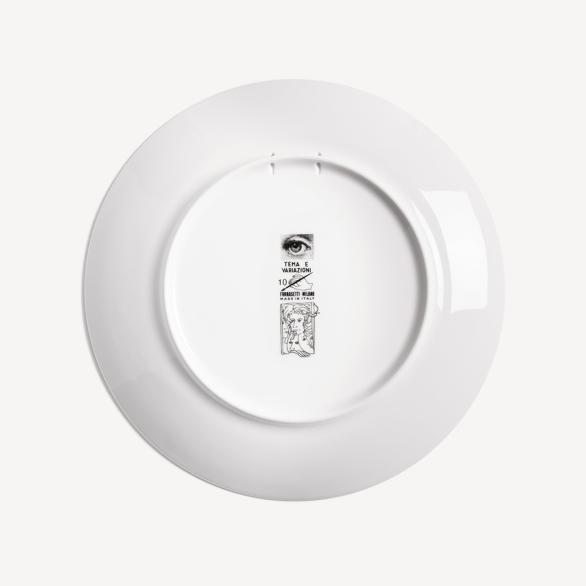 atelier-fornasetti-tema-e-variazioni-nr-10-don-giovanni-wandteller image 3