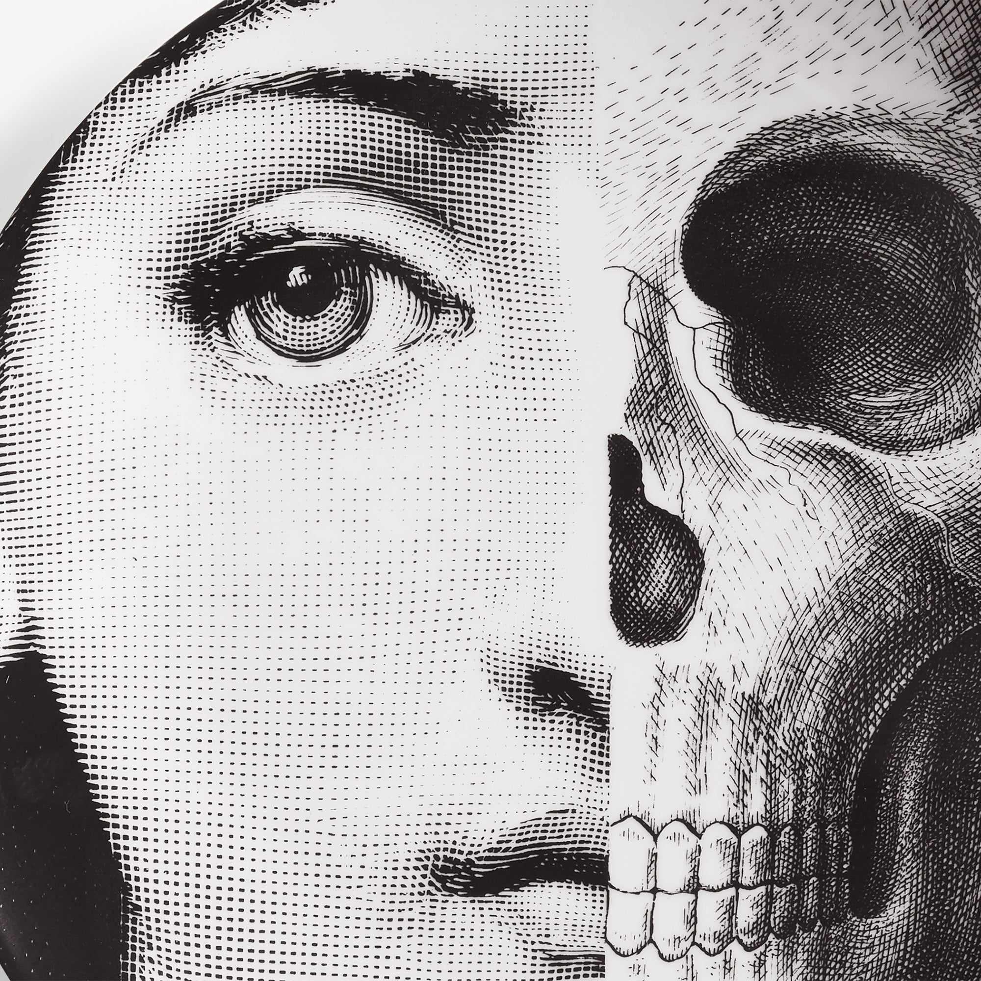 fornasetti-tema-e-variazioni-n-288-wandteller-porzellan-gesicht image 4