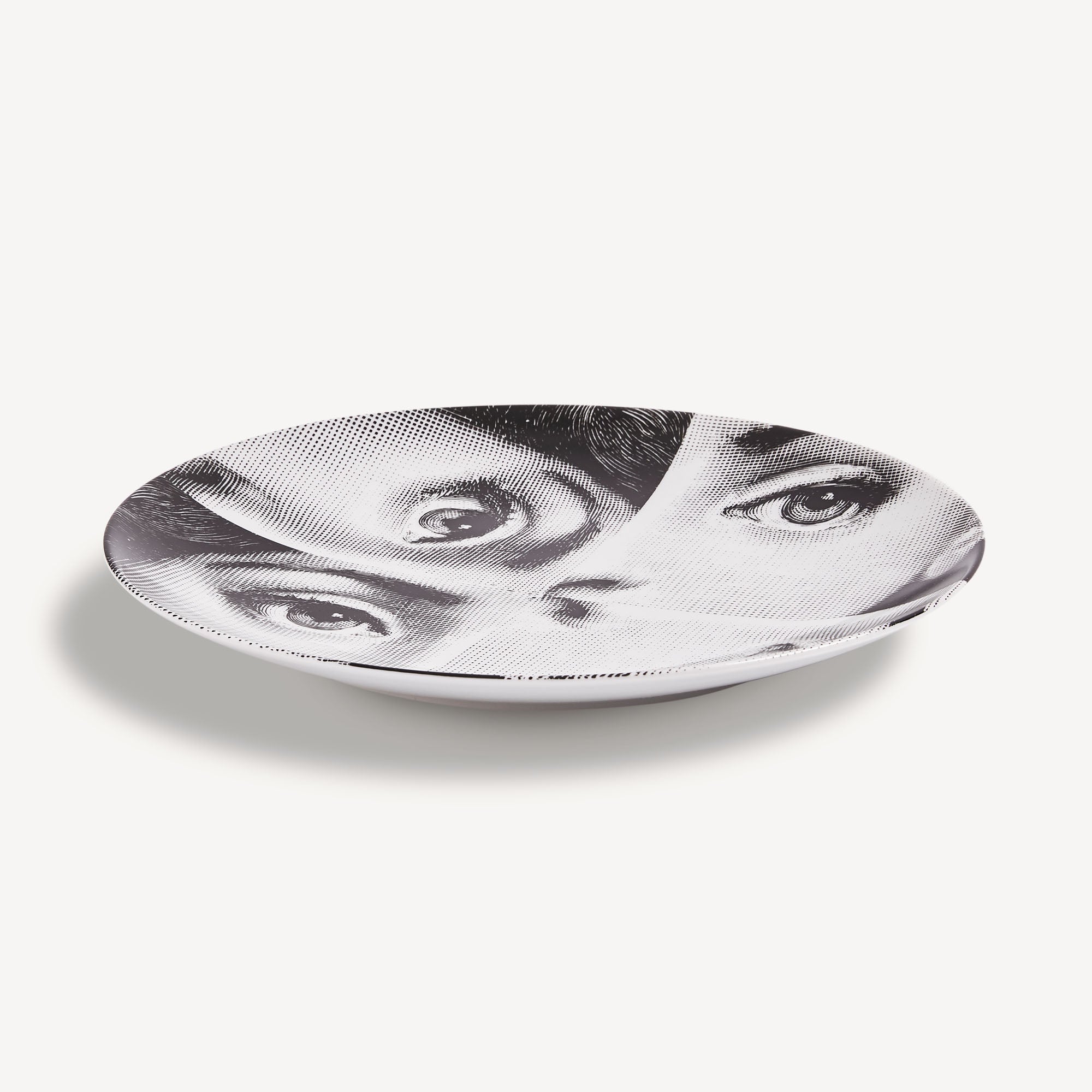 atelier-fornasetti-tema-e-variazioni-n-244-wandteller-porzellan image 2